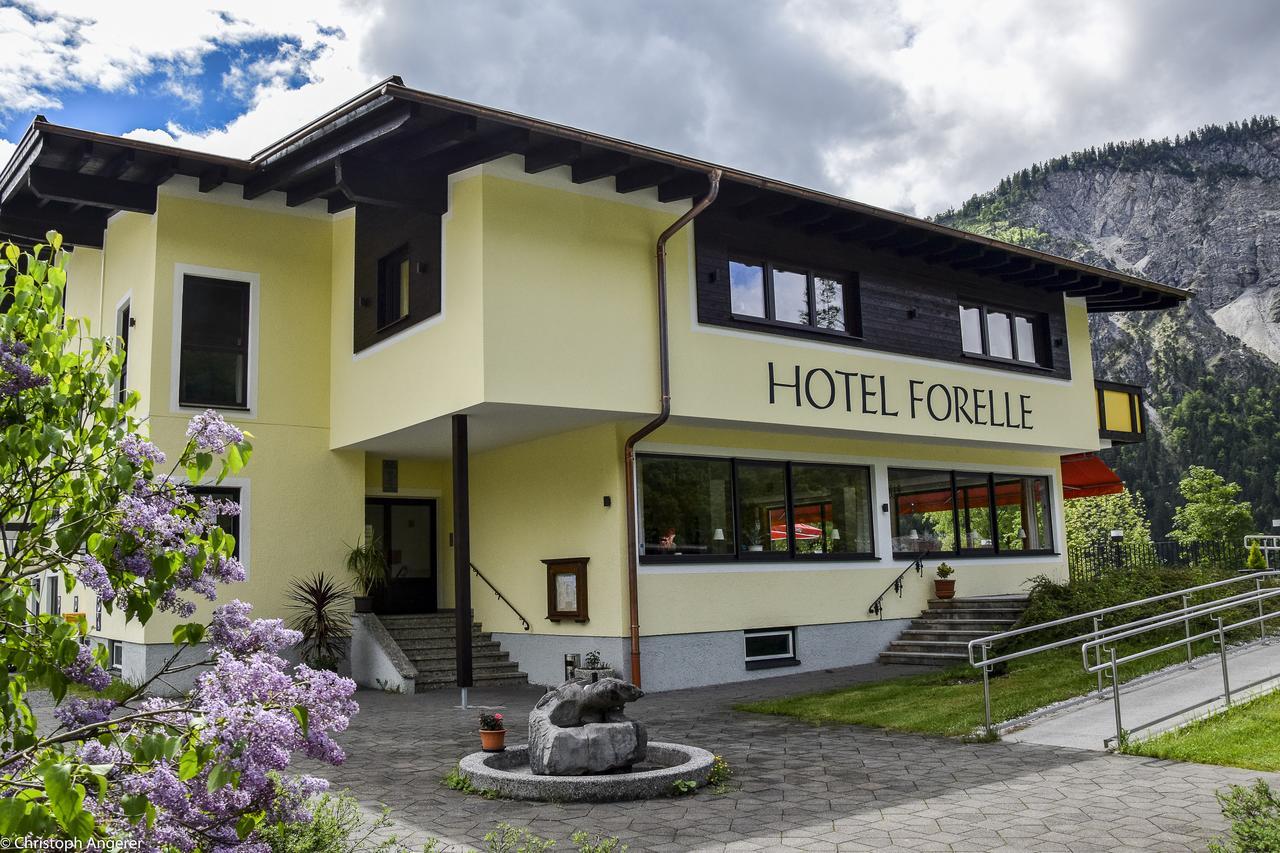 Hotel Forelle Планзе Екстер'єр фото